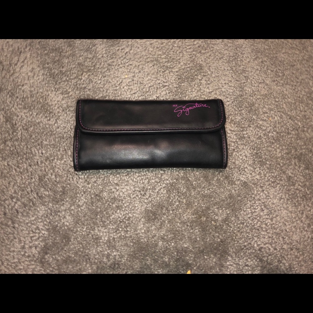 Mary Kay Signature Makeup Brush Bag